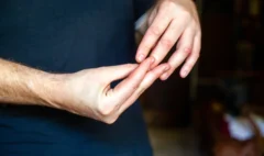 closeup-photo-of-a-man-s-hand-checking-his-pulse-b-2024-06-24-21-28-17-utc_11zon